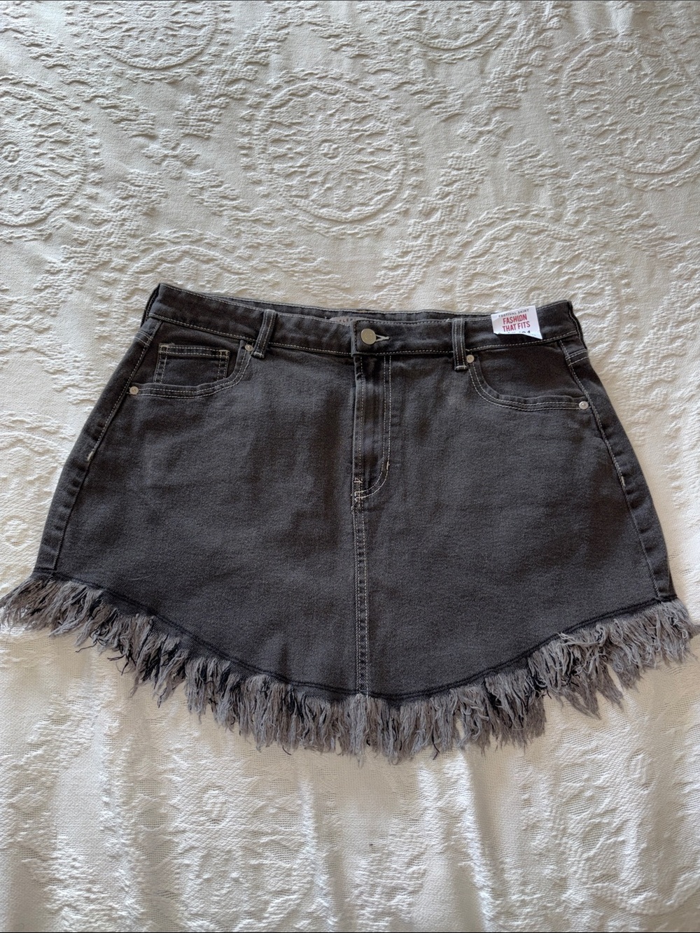 Celebrity Pink Junior Black Frayed Hem Denim Mini Skirt BNWT 13